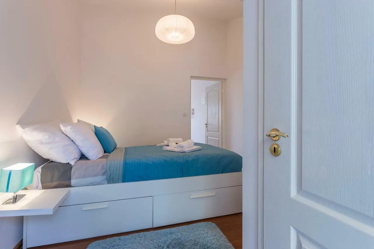 Monte & Paradiso Pula Apartment